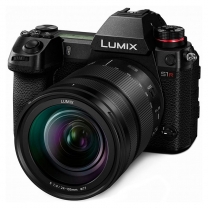 Panasonic Lumix DC-S1R